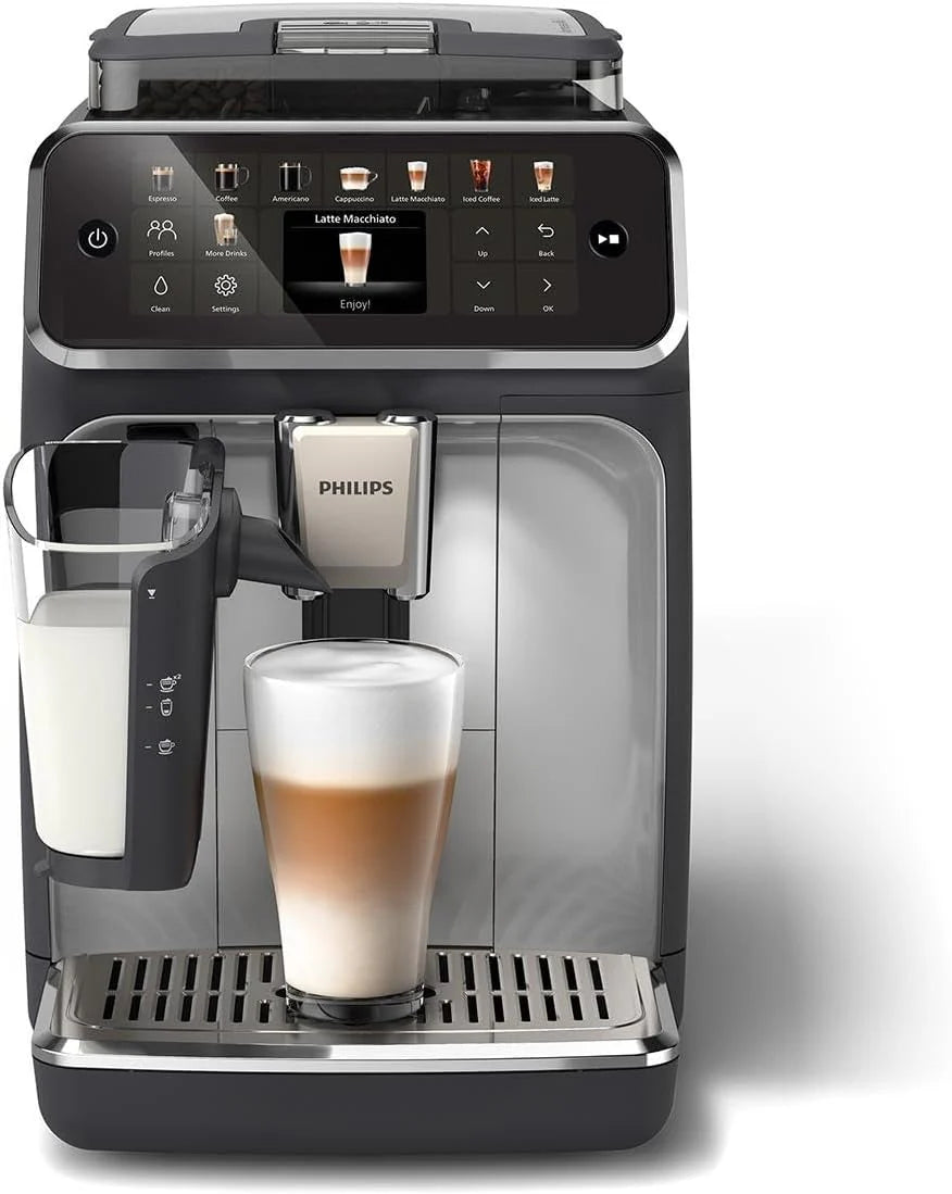 Philips Serie 5500 Kaffeevollautomat – LatteGo Milchsystem, 20 heiße und kalte Kaffeespezialitäten, 40% leiser mit SilentBrew, QuickStart, Grau (EP5544/50)(Schwarz/Chrome)